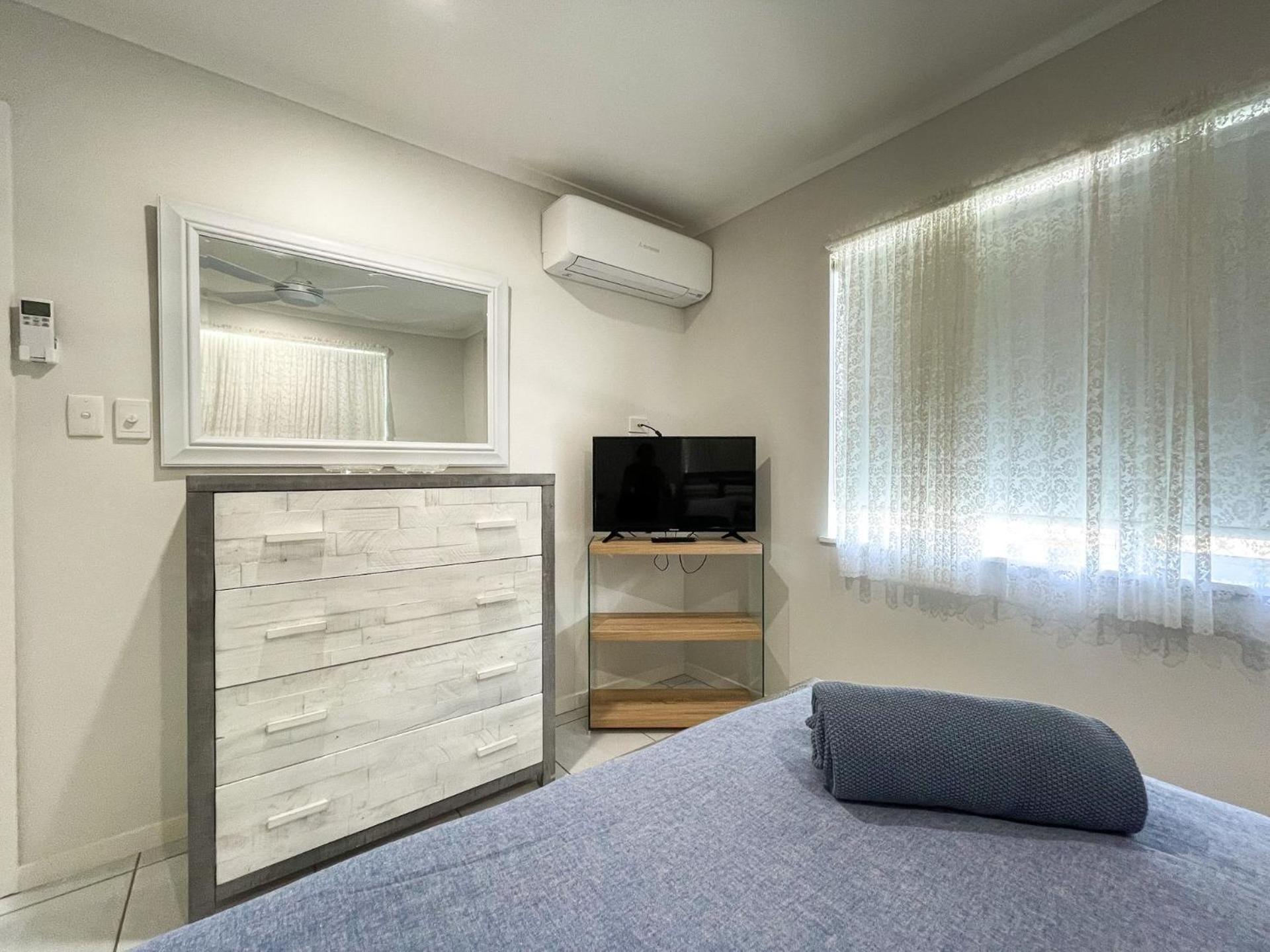 Beach House On Burrum- Close To Beach- 3Br- Wifi-Foxtel Woodgate Exteriör bild