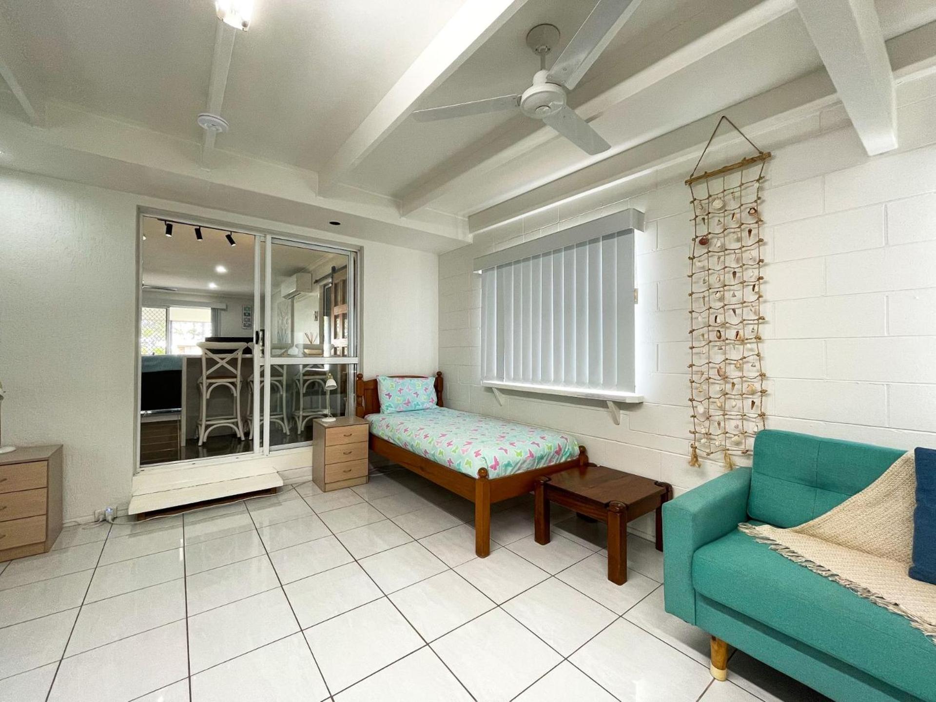 Beach House On Burrum- Close To Beach- 3Br- Wifi-Foxtel Woodgate Exteriör bild