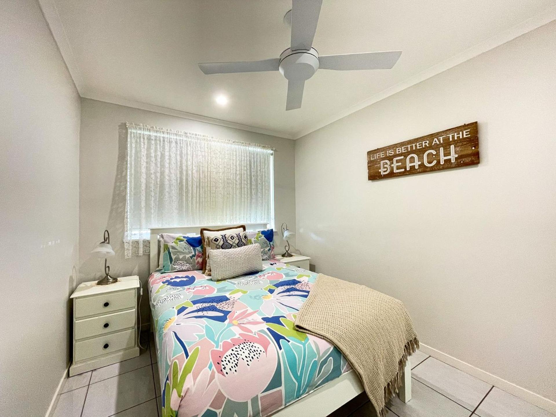 Beach House On Burrum- Close To Beach- 3Br- Wifi-Foxtel Woodgate Exteriör bild
