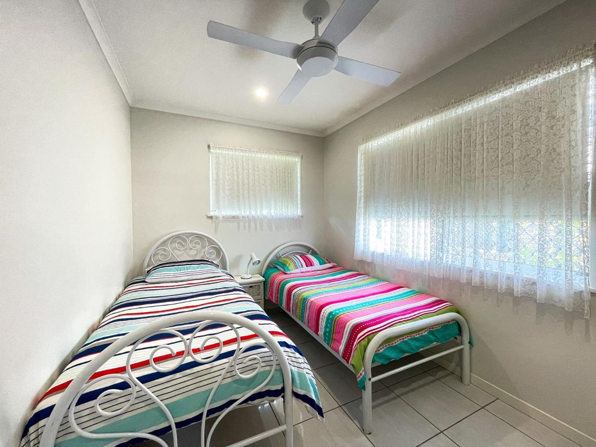 Beach House On Burrum- Close To Beach- 3Br- Wifi-Foxtel Woodgate Exteriör bild