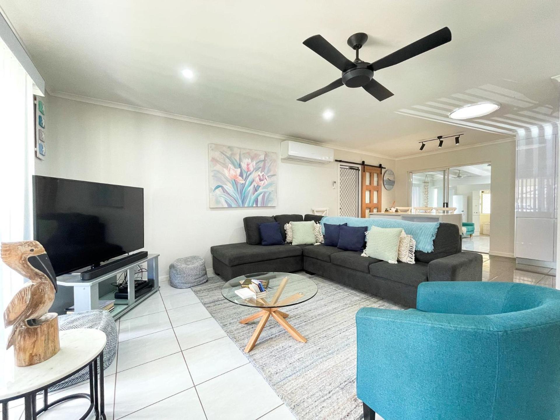 Beach House On Burrum- Close To Beach- 3Br- Wifi-Foxtel Woodgate Exteriör bild